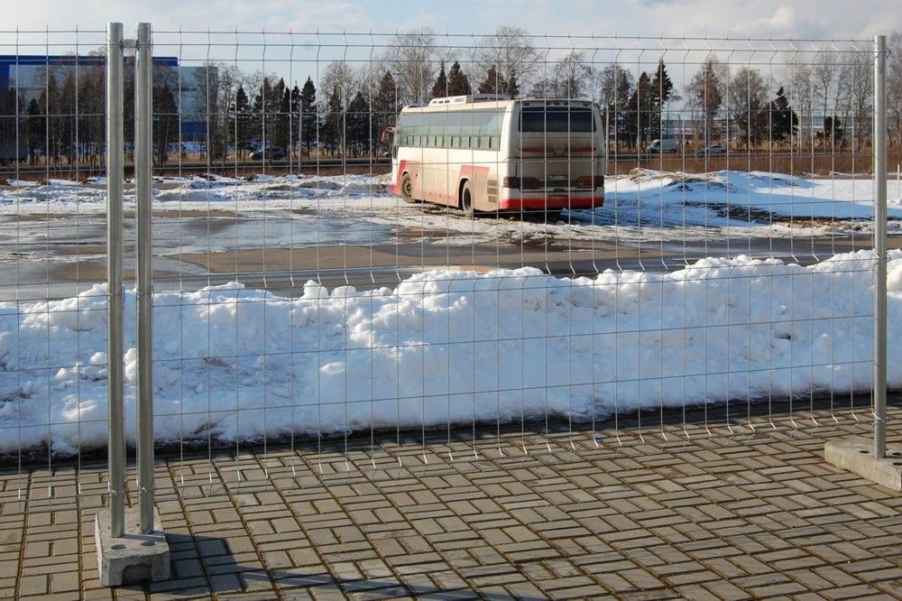 Секция временного ограждения Zn 3,1 м * 1,74 м