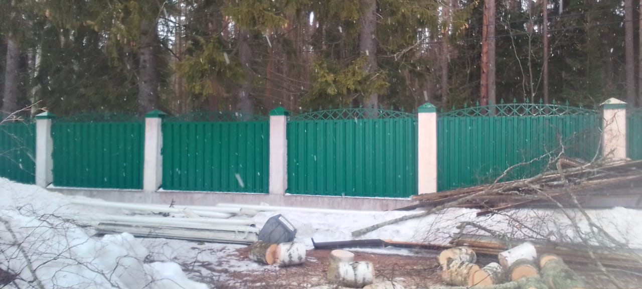 Забор из штакетника в Зеленогорске