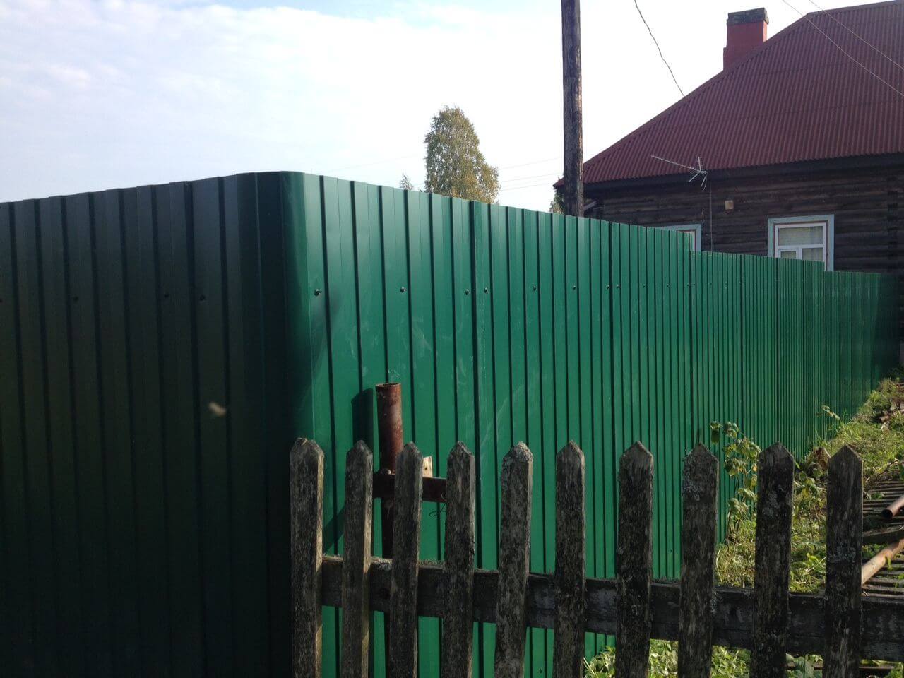 Забор из профлиста двустороннего в Кировске